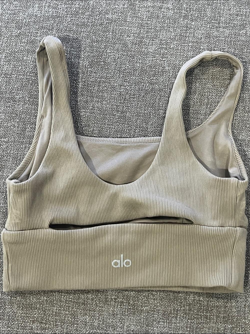 ALO Yoga Ribbed Scoop Sports Bra - Beige Taupe